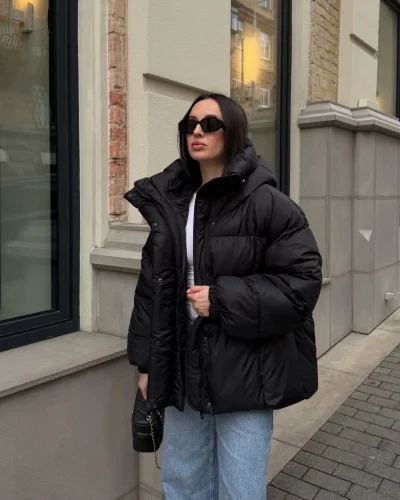 Oversize puffer чорного кольору