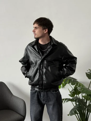 Oversize бомбер зі шкіри